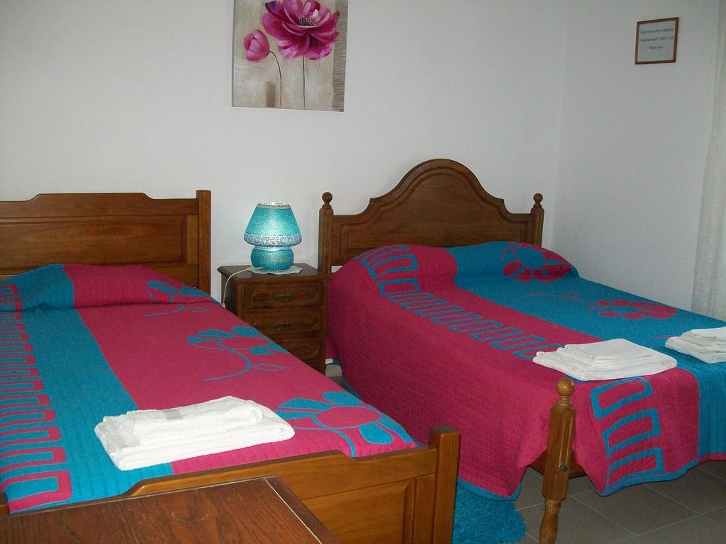 Pacheco'S Guesthouse Lagos Dış mekan fotoğraf